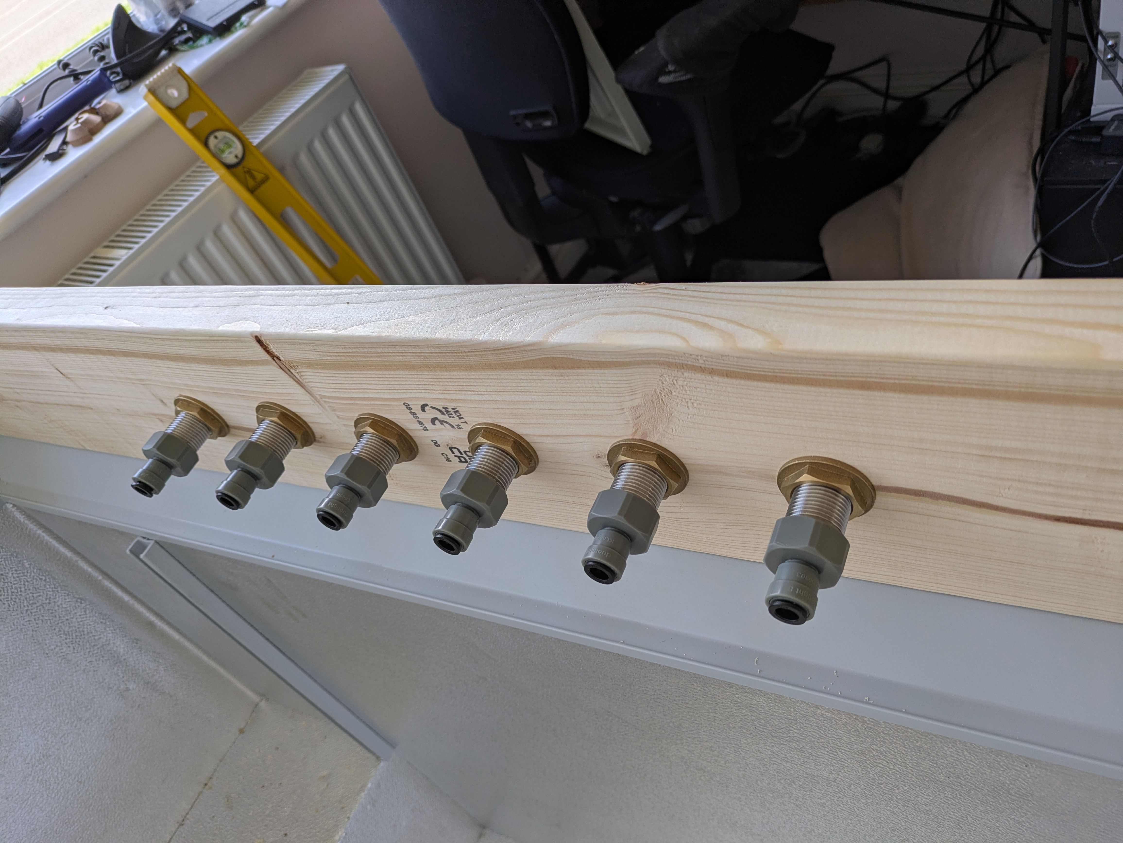 Rear of the collar, showing tap shanks with DuoTight fittings.