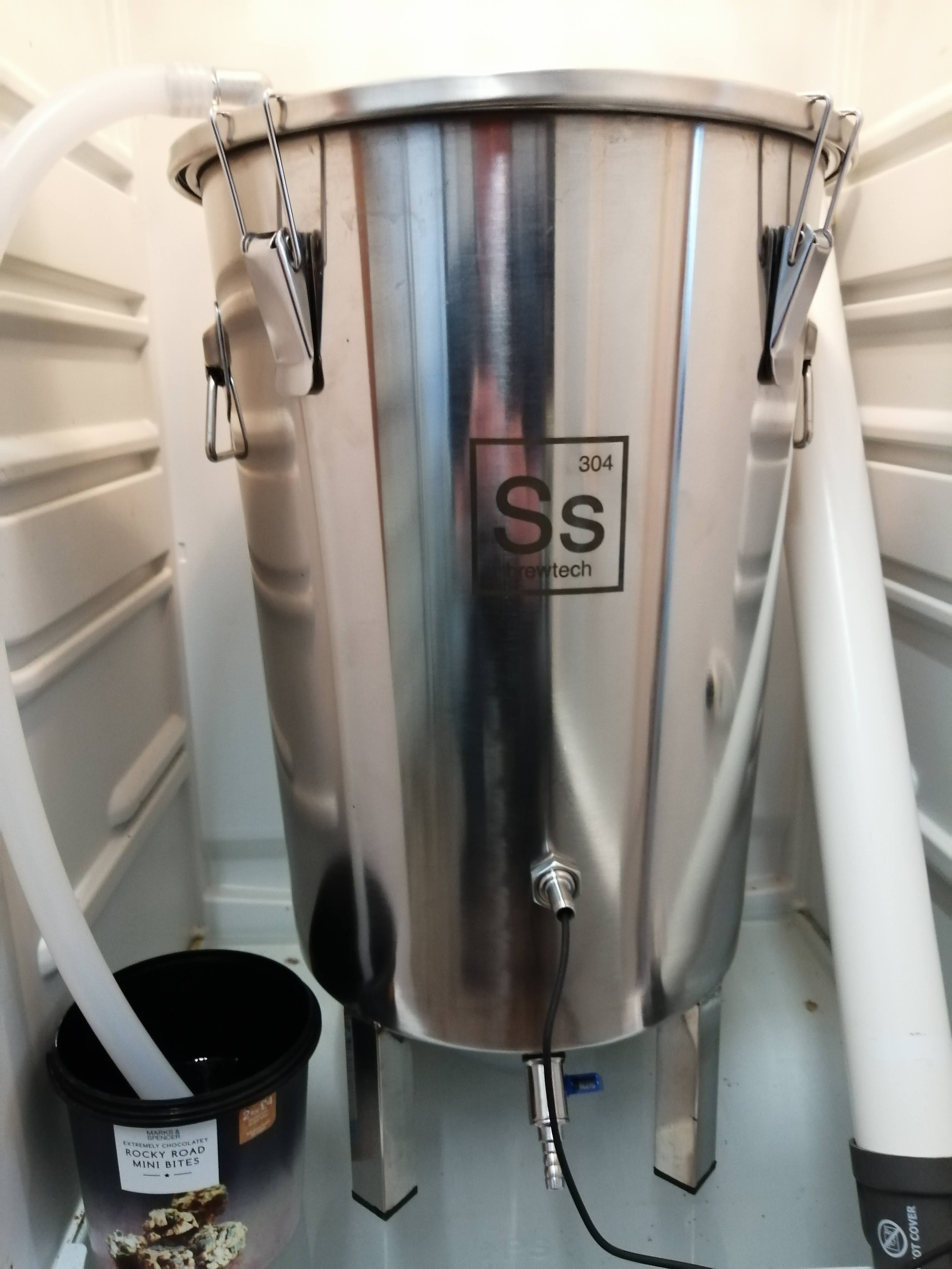 Shiny SS Brewtech 7 gallon Brew Bucket